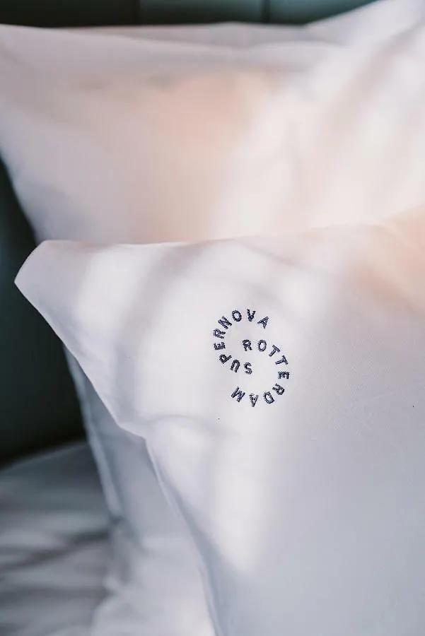 ****  Supernova Hotel Róterdam Países Bajos